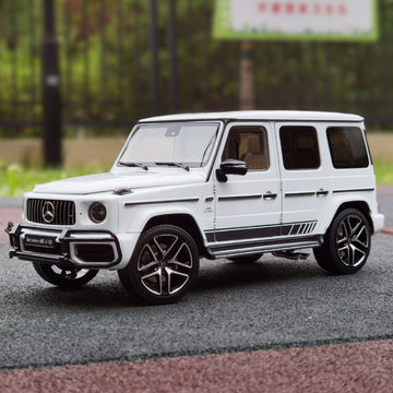 Mercedes G63 AMG 2019 1:18 Almost Real Licensed Diecast Car Model