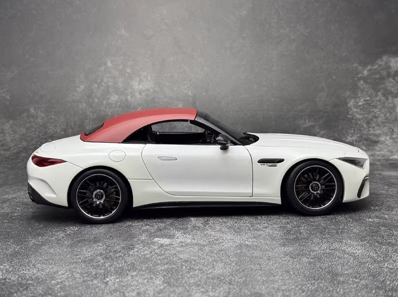 Mercedes AMG SL63 R232 1:18 iScale Licensed Diecast Car Model