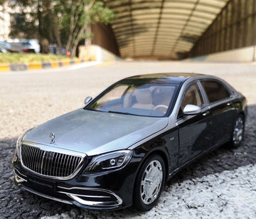 Mercedes Maybach S650 1:18 Almost Real Licensed Diecast Car Model
